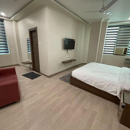 Aman Paradise Hotel & Banquets Kanpur Luaran gambar
